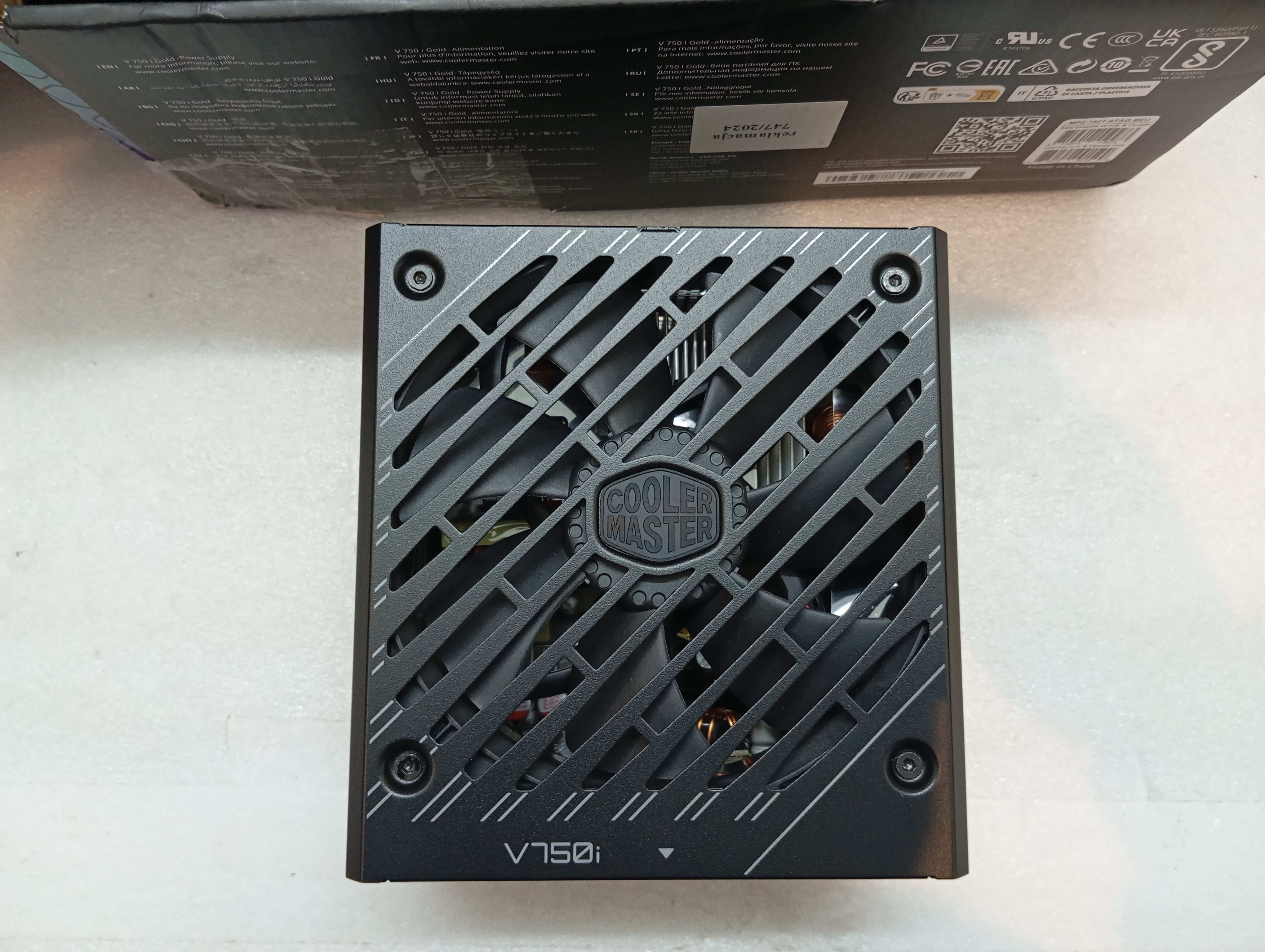 Refurbished Cooler Master V750 Gold i Multi Refurbished Cooler Master V750 Gold i Multi